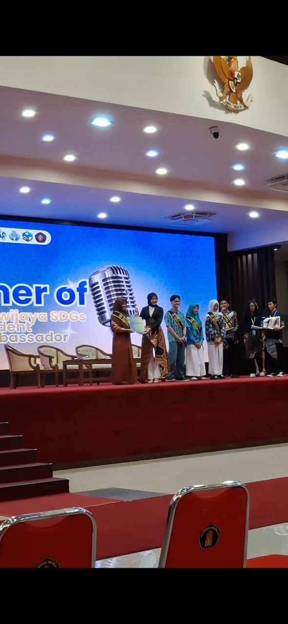 Selamat & sukses ananda 
 Nadya Almira Wibowo  XII-9 SMA Negeri 2 Nganjuk, serta Pembina meraih prestasi sbg  The Best in Student Voice for SDGs dalam